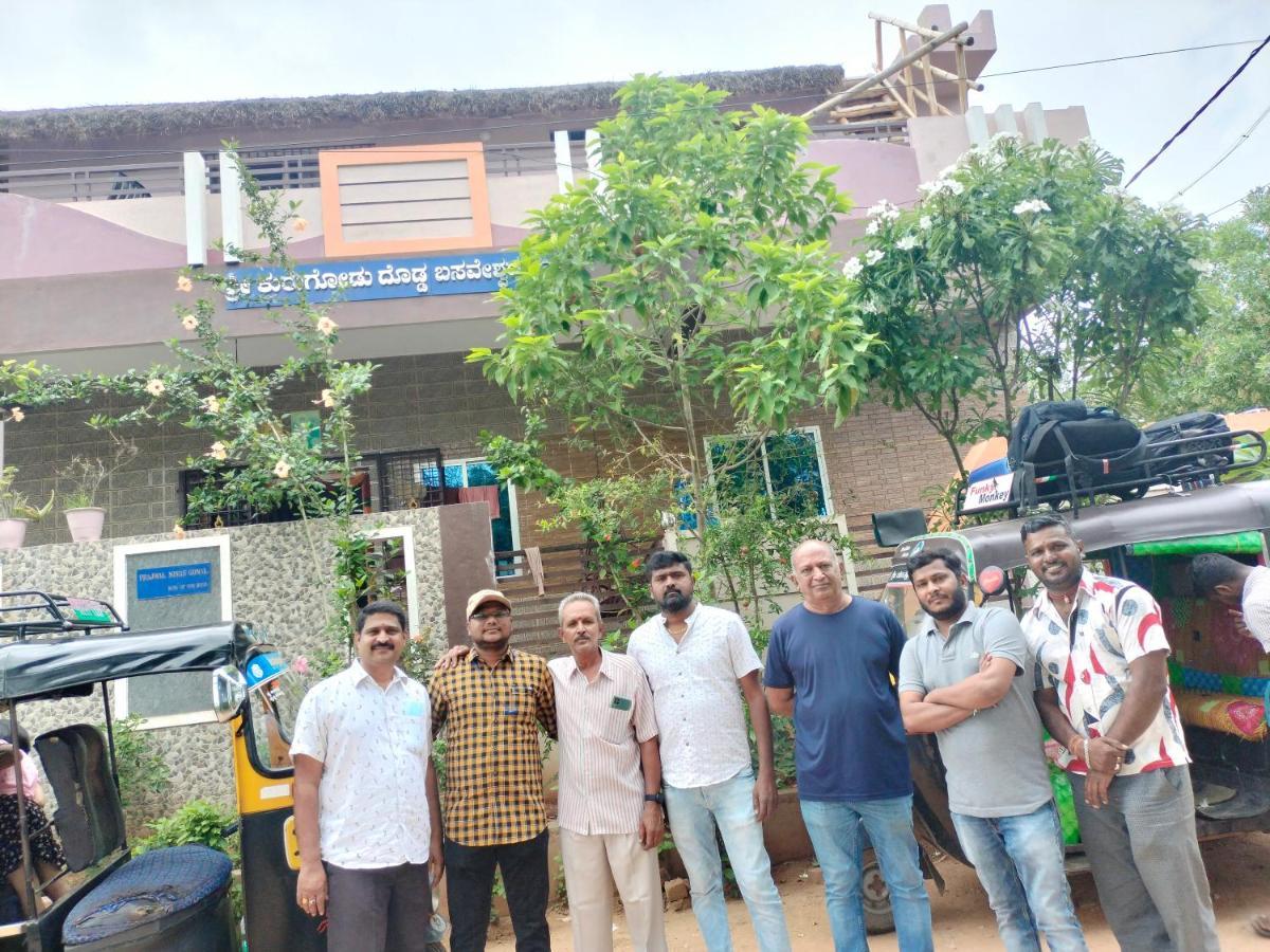Prajwal Home Stay Hampi Luaran gambar