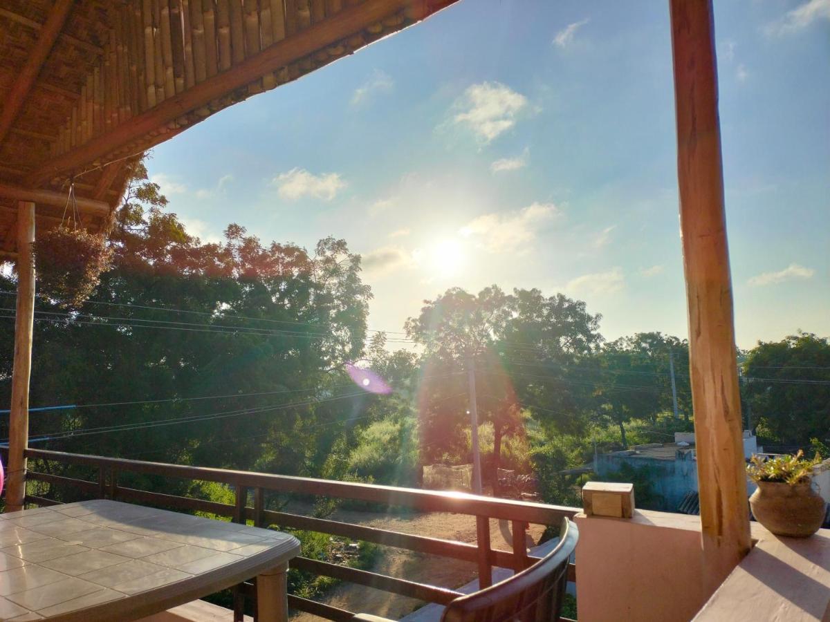 Prajwal Home Stay Hampi Luaran gambar